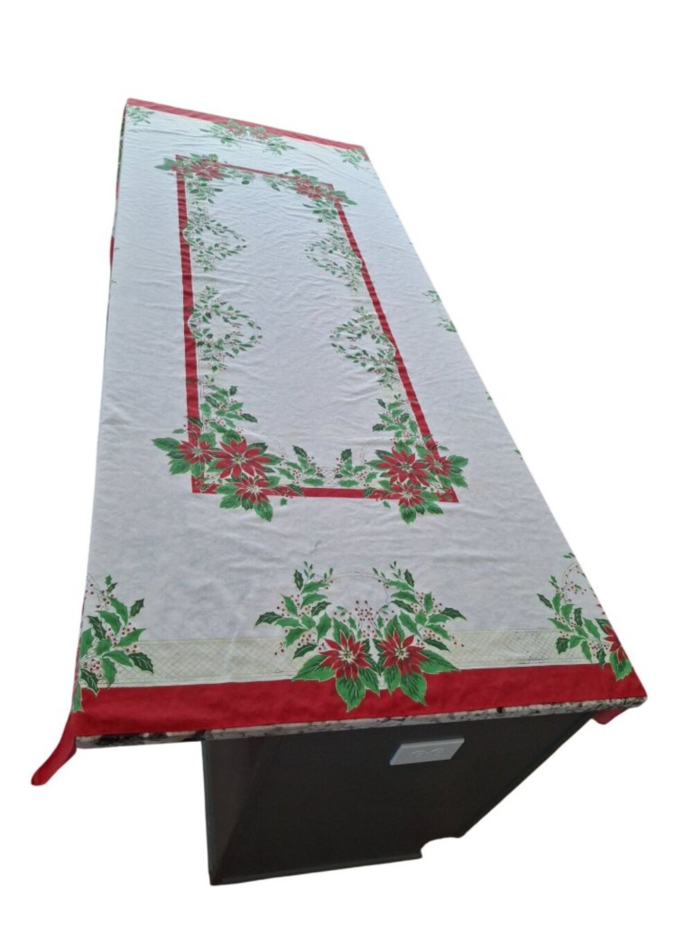 Vintage Christmas Tablecloth 60x99 Poinsettia Holly Red Green Holiday Cottage